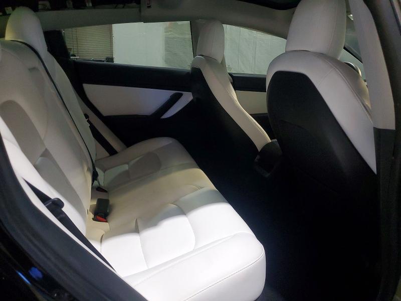 Продажа на аукционе авто 2021 Tesla Model 3, vin: 5YJ3E1EBXMF925164, номер лота: 54903016