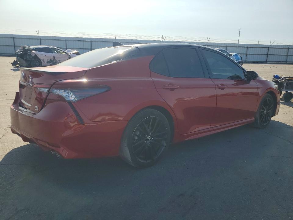Продажа на аукционе авто 2021 Toyota Camry, vin: 4T1K61BKXMU028071, номер лота: 85995245