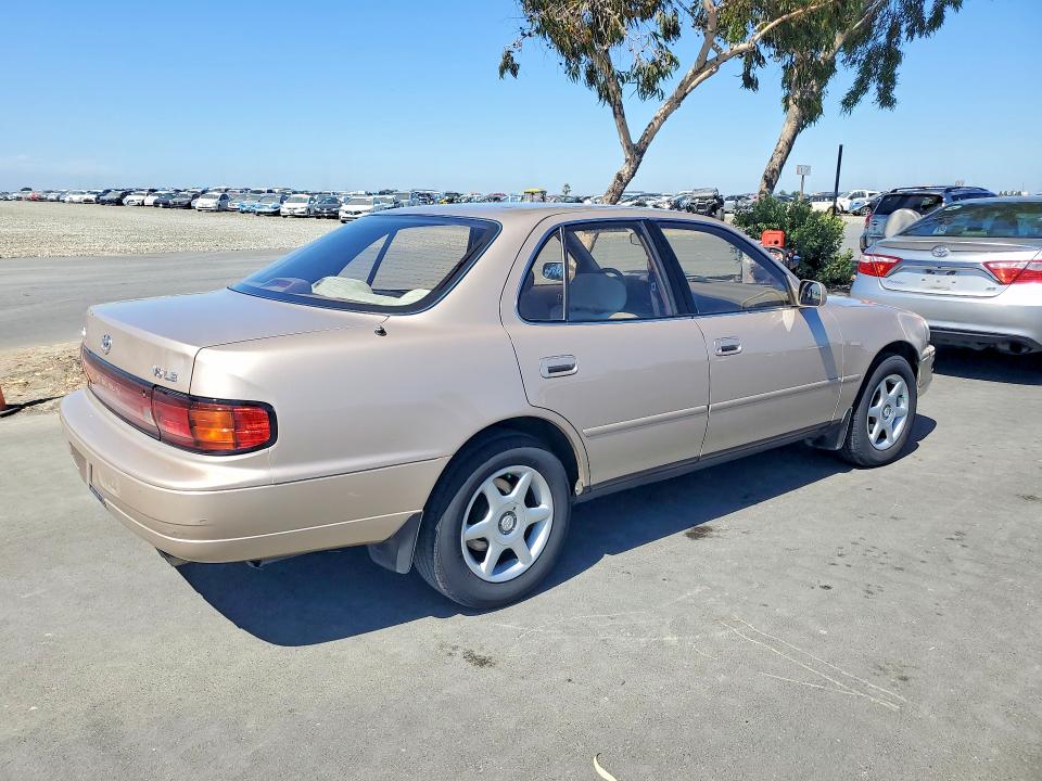 1993 Toyota Camry მანქანა იყიდება აუქციონზე, vin: JT2VK12E8P0216910, აუქციონის ნომერი: 59166456