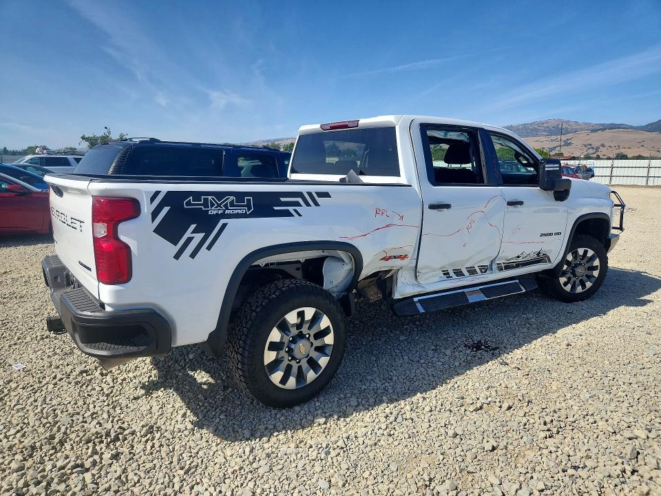 Продаж на аукціоні авто 2023 Chevrolet Silverado, vin: 1GC4YME7XPF179789, номер лоту: 55718136