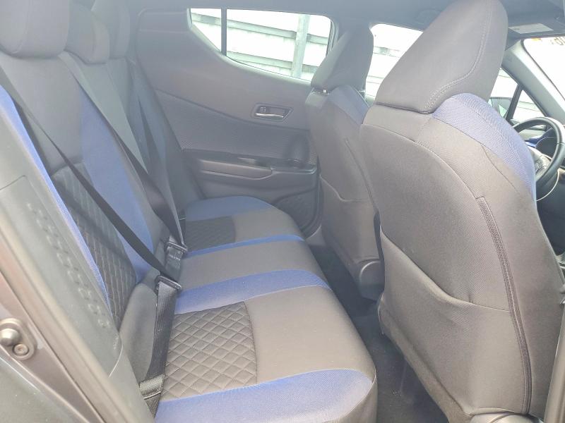 57026106 :رقم المزاد ، NMTKHMBX5MR137505 vin ، 2021 Toyota C-hr مزاد بيع