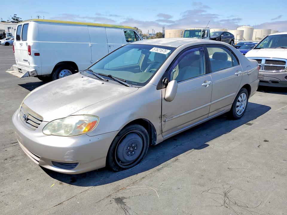 57621676 :رقم المزاد ، 1NXBR32E33Z109103 vin ، 2003 Toyota Corolla مزاد بيع