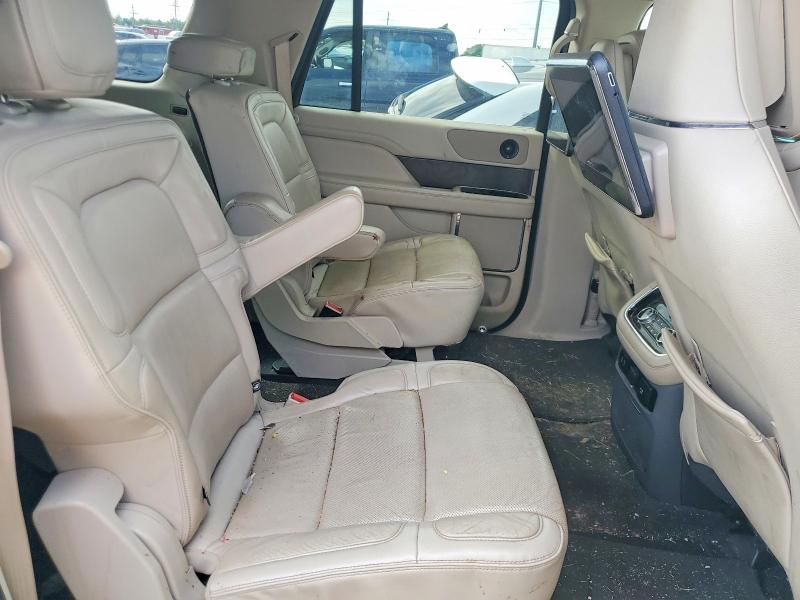 Продаж на аукціоні авто 2019 Lincoln Navigator, vin: 5LMJJ3LT3KEL05287, номер лоту: 58630706