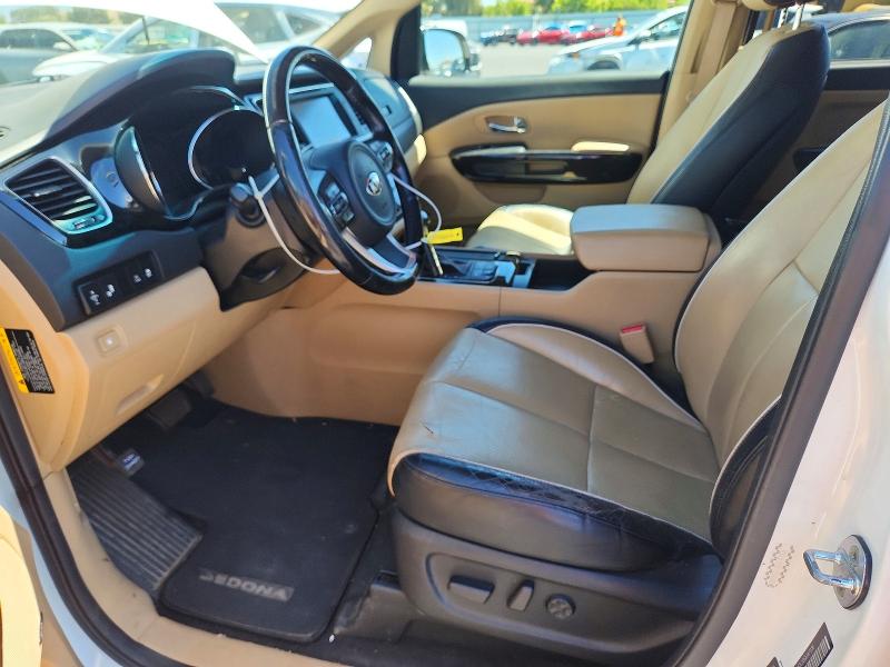 55246416 :رقم المزاد ، KNDME5C13G6147036 vin ، 2016 Kia Sedona مزاد بيع