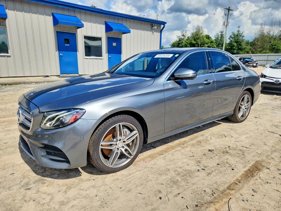 58406306 :رقم المزاد ، WDDZF4JB4HA078497 vin ، 2017 Mercedes-benz E مزاد بيع