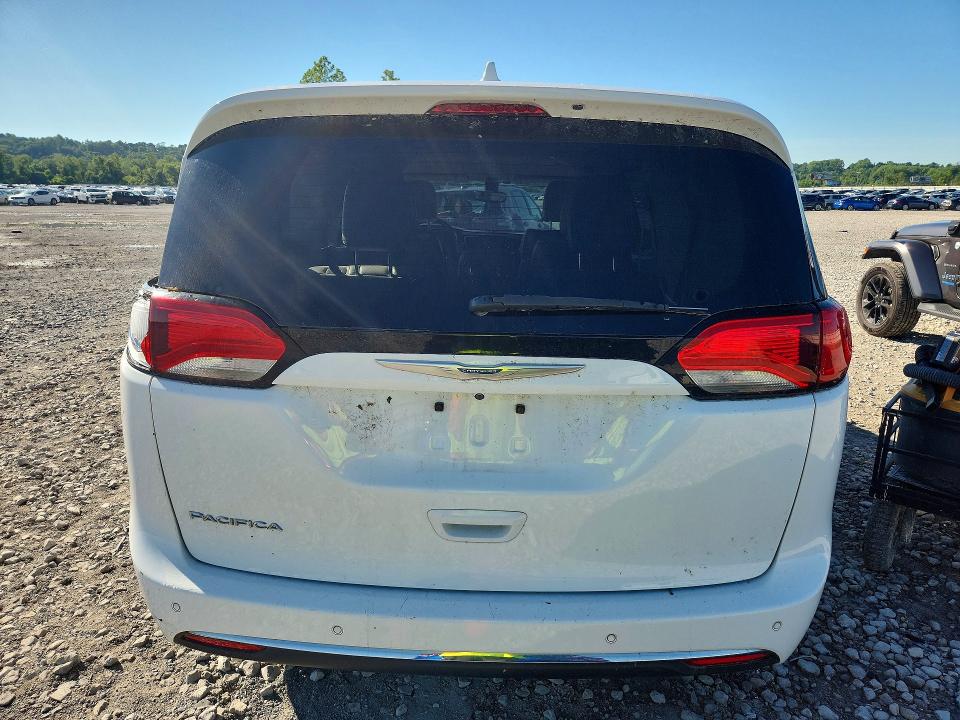 2018 Chrysler Pacifica მანქანა იყიდება აუქციონზე, vin: 2C4RC1BG7JR141895, აუქციონის ნომერი: 58514786
