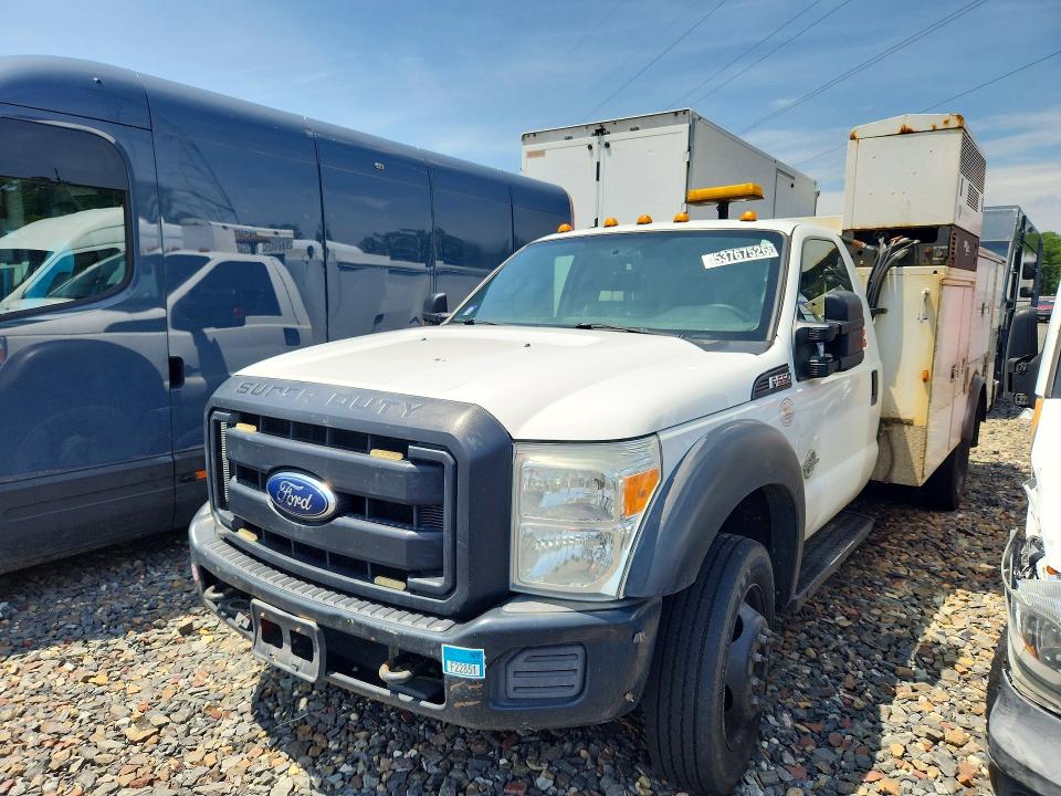 Продажа на аукционе авто 2015 Ford F550, vin: 1FDUF5HTXFEC39042, номер лота: 53767526