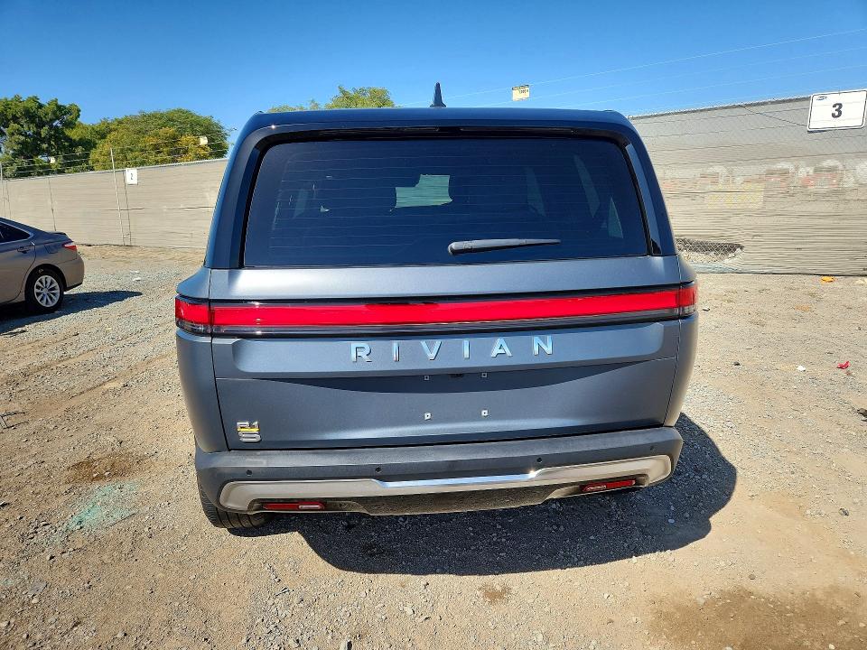 Продажа на аукционе авто 2024 Rivian R1s, vin: 7PDSGABA4RN030708, номер лота: 57002356