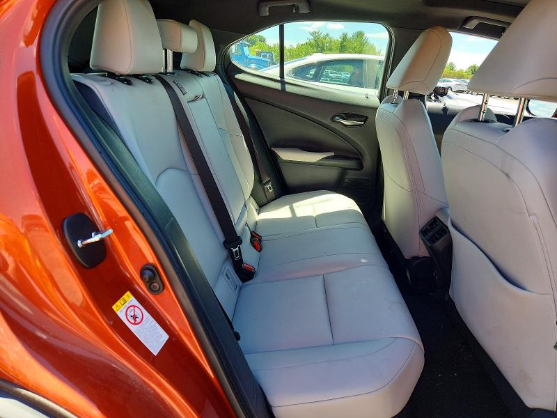 2019 Lexus Ux მანქანა იყიდება აუქციონზე, vin: JTHU9JBH9K2004036, აუქციონის ნომერი: 57056186