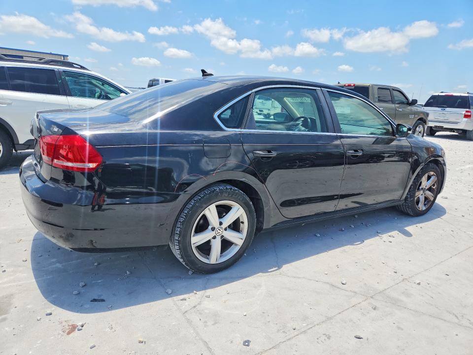 Продажа на аукционе авто 2013 Volkswagen Passat, vin: 1VWBH7A39DC002916, номер лота: 57827036