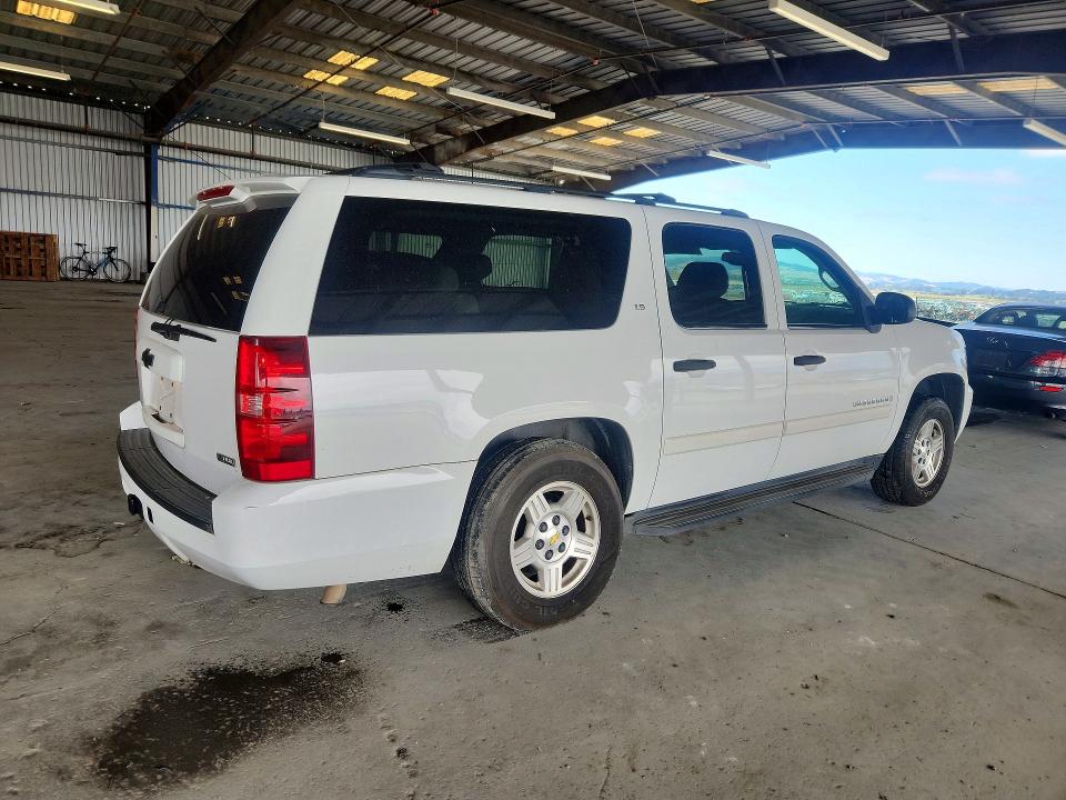 57922276 :رقم المزاد ، 3GNFC16028G302838 vin ، 2008 Chevrolet Suburban مزاد بيع