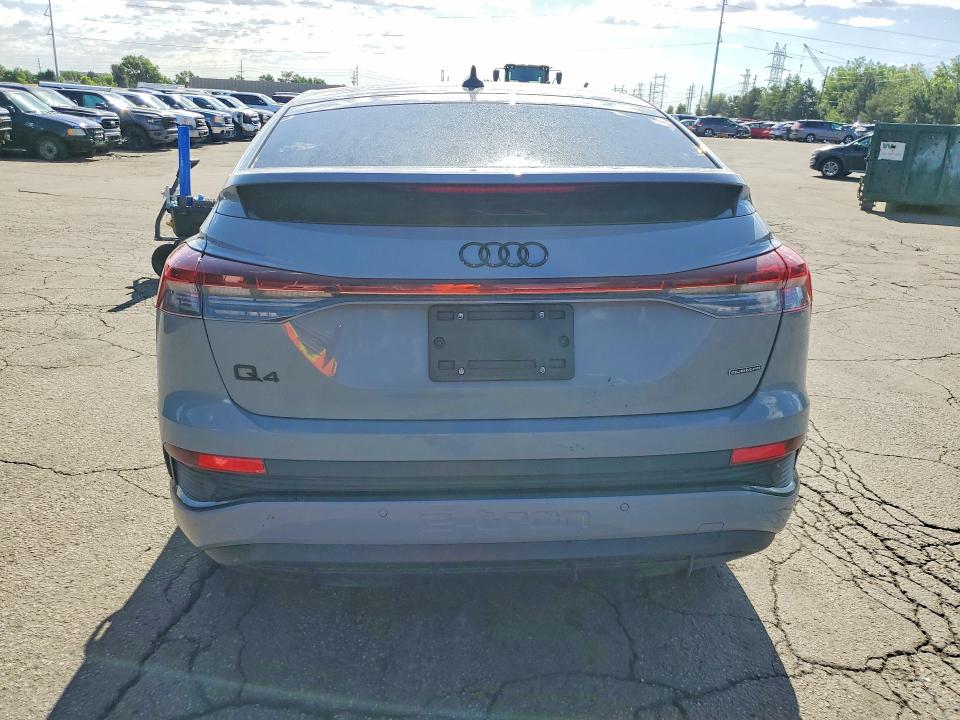 56968246 :رقم المزاد ، WA132BFZ4PP071108 vin ، 2023 Audi Q4 E-tron مزاد بيع