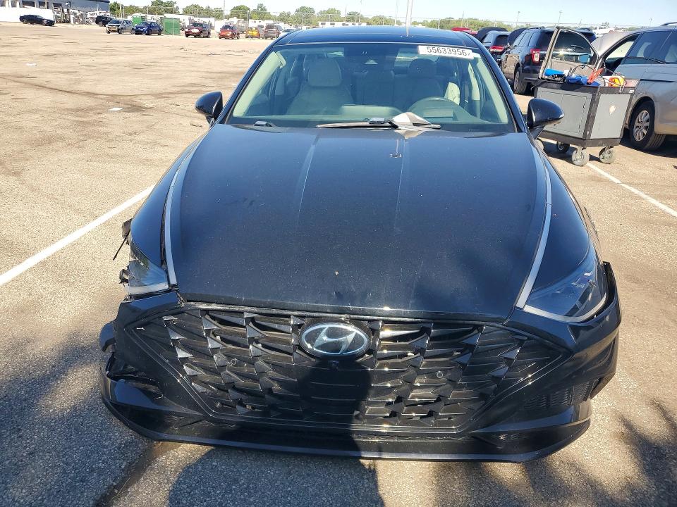 55633956 :رقم المزاد ، 5NPEH4J25MH102506 vin ، 2021 Hyundai Sonata مزاد بيع