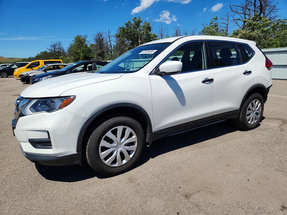 Auction sale of the 2017 Nissan Rogue, vin: JN8AT2MV5HW006077, lot number: 57326486