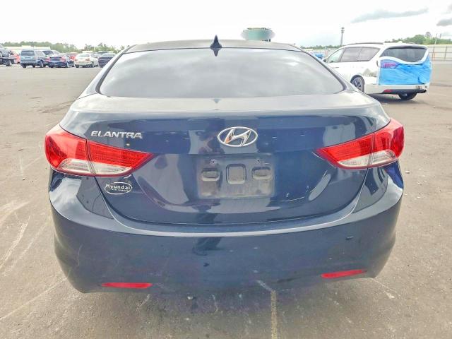 2013 Hyundai Elantra მანქანა იყიდება აუქციონზე, vin: 5NPDH4AE4DH337744, აუქციონის ნომერი: 57911906
