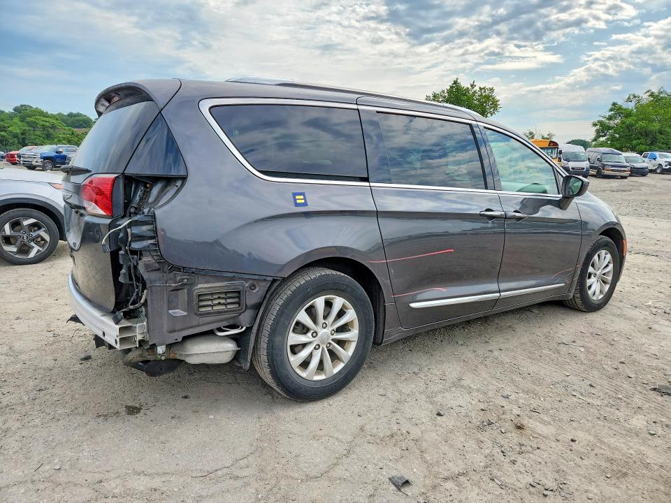 58698036 :رقم المزاد ، 2C4RC1BG4KR650375 vin ، 2019 Chrysler Pacifica مزاد بيع