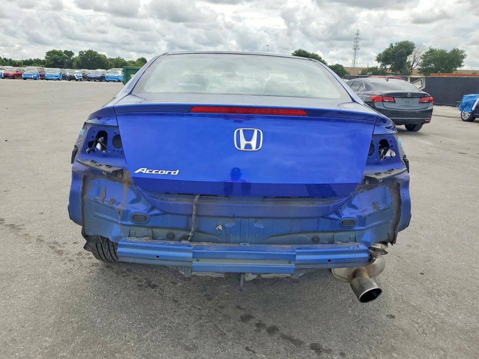 Auction sale of the 2015 Honda Accord, vin: 1HGCT1B39FA002366, lot number: 56328096