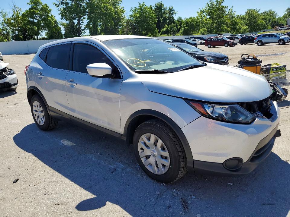 55527136 :رقم المزاد ، JN1BJ1CRXKW620315 vin ، 2019 Nissan Rogue Sport مزاد بيع