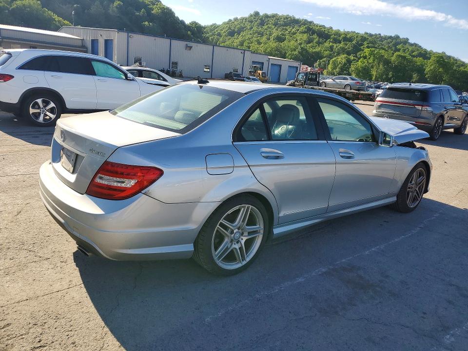 57052166 :رقم المزاد ، WDDGF8AB2EA889368 vin ، 2014 Mercedes-benz C مزاد بيع