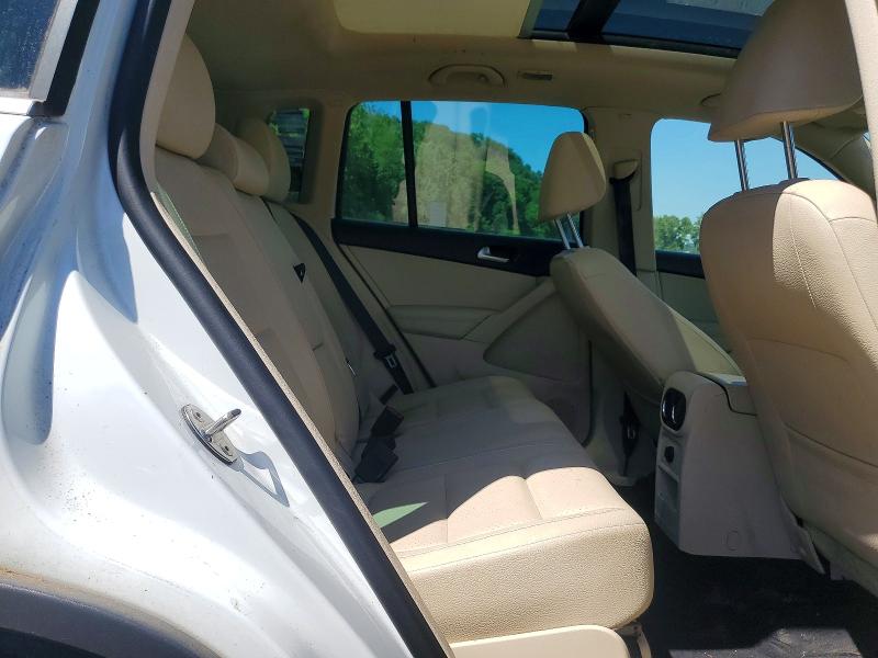 55688116 :رقم المزاد ، WVGBV7AX3GW591717 vin ، 2016 Volkswagen Tiguan مزاد بيع