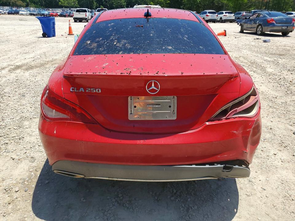 59286376 :رقم المزاد ، WDDSJ4EB3JN684138 vin ، 2018 Mercedes-benz Cla مزاد بيع