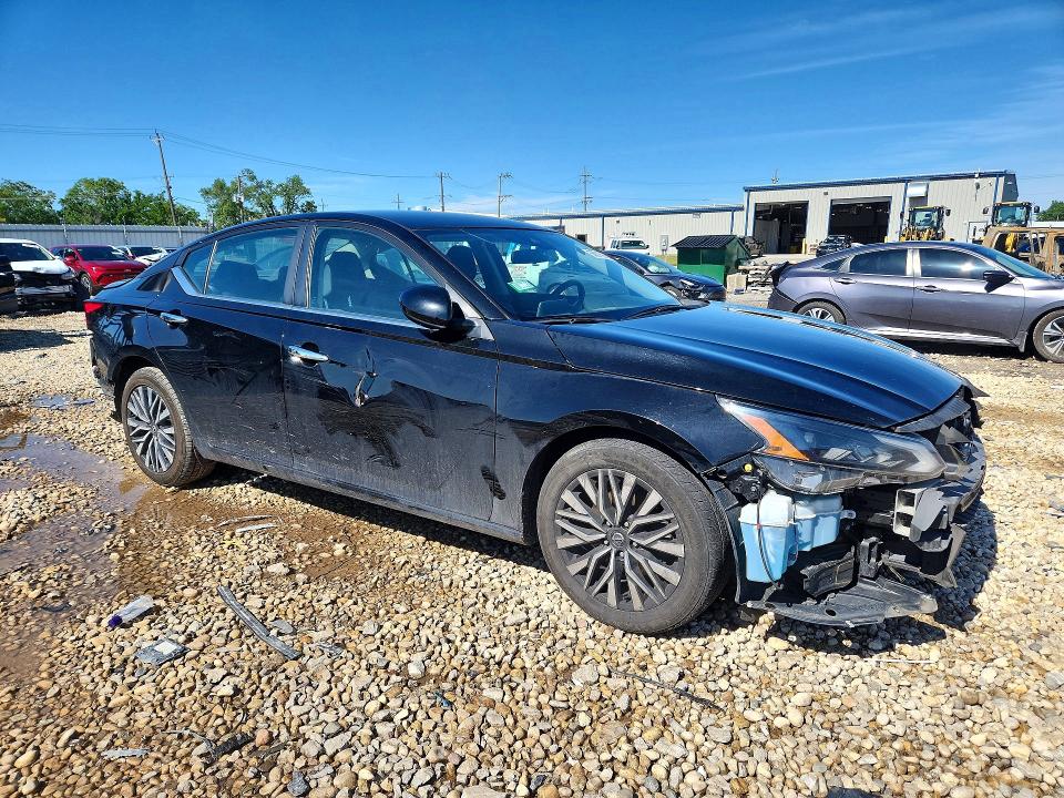 Продаж на аукціоні авто 2023 Nissan Altima, vin: 1N4BL4DV3PN318808, номер лоту: 56816976