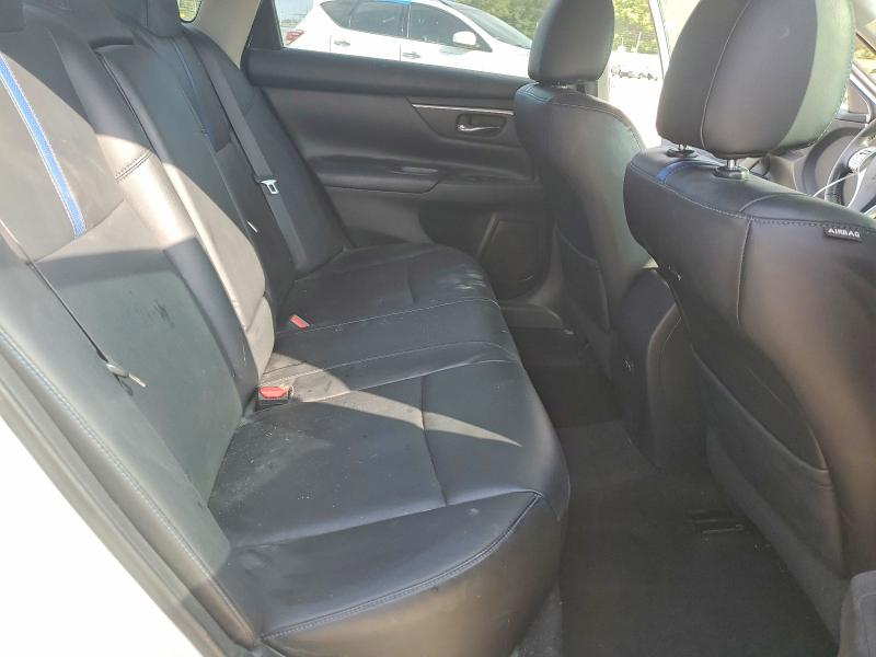 2018 Nissan Altima მანქანა იყიდება აუქციონზე, vin: 1N4AL3AP0JC269565, აუქციონის ნომერი: 56103916