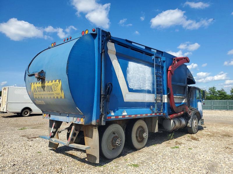 58812936 :رقم المزاد ، 5VCDC6JF68H205997 vin ، 2008 Autocar Llc Trashtruck مزاد بيع