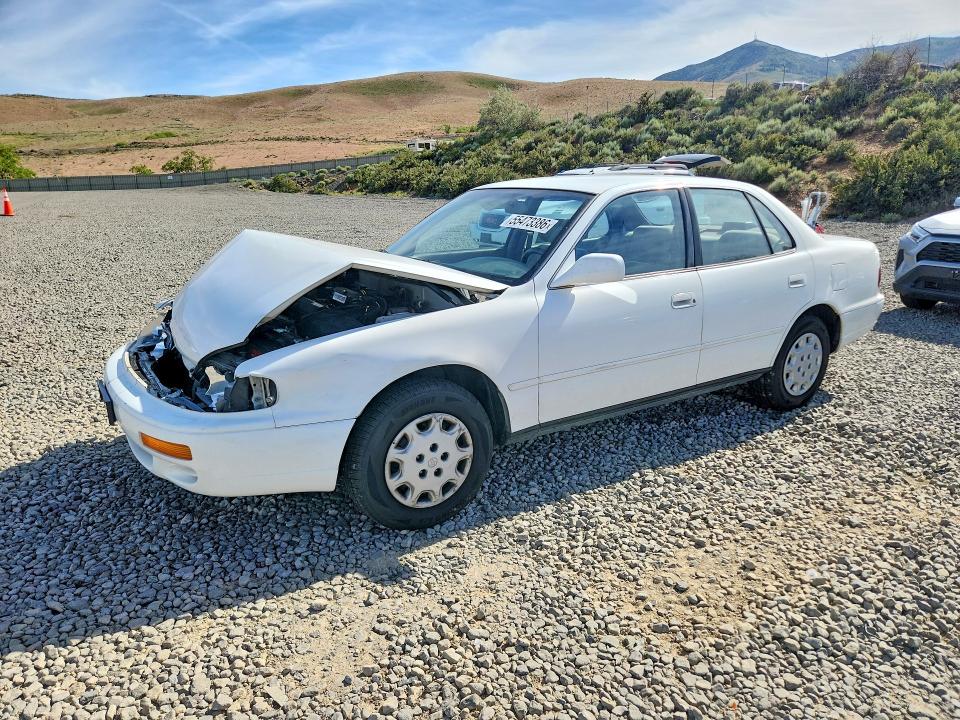 55473386 :رقم المزاد ، JT2BG12KXT0346644 vin ، 1996 Toyota Camry مزاد بيع