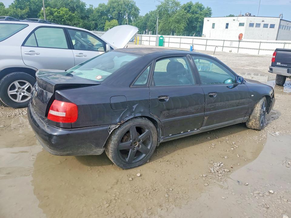 Продажа на аукционе авто 1999 Audi A4, vin: WAUCB28D7XA330262, номер лота: 58148756