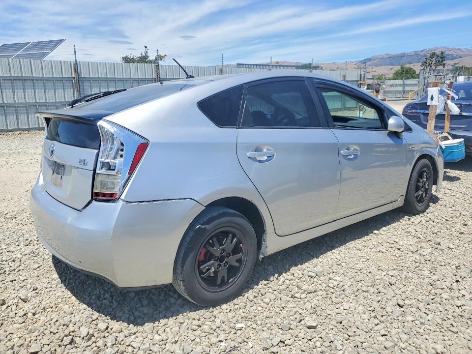 2015 Toyota Prius მანქანა იყიდება აუქციონზე, vin: JTDKN3DU4F1965455, აუქციონის ნომერი: 56702256
