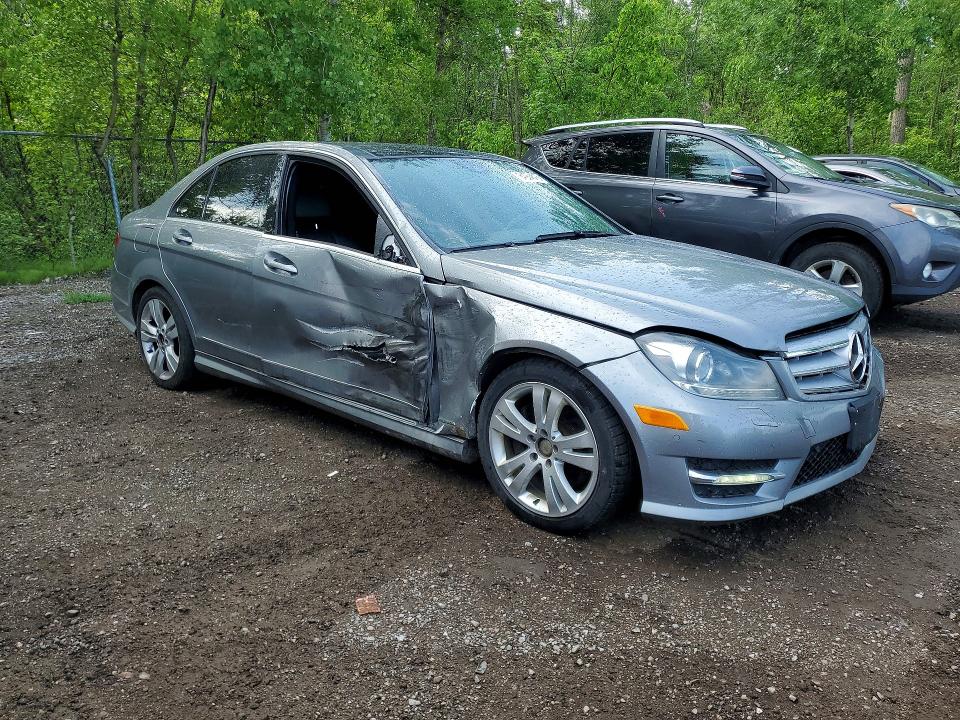 Продажа на аукционе авто 2012 Mercedes-benz C, vin: WDDGF8BB1CA605899, номер лота: 54964516