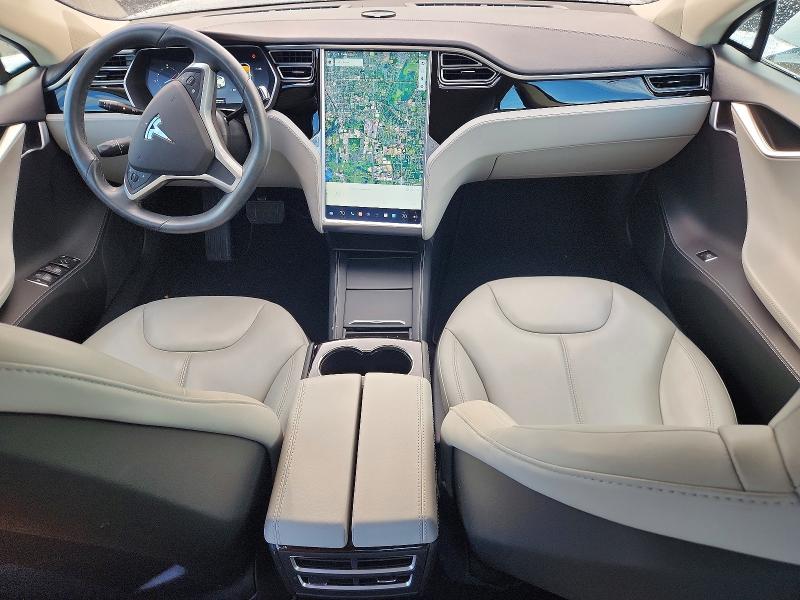 55563346 :رقم المزاد ، 5YJSA1H15EFP45747 vin ، 2014 Tesla Model S مزاد بيع