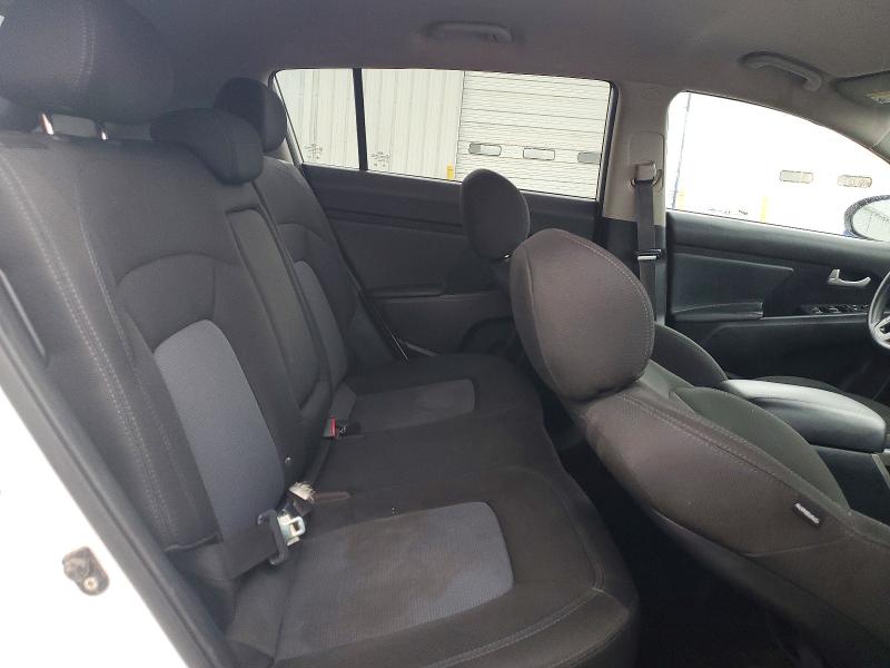 2014 Kia Sportage მანქანა იყიდება აუქციონზე, vin: KNDPB3AC4E7600263, აუქციონის ნომერი: 58069716