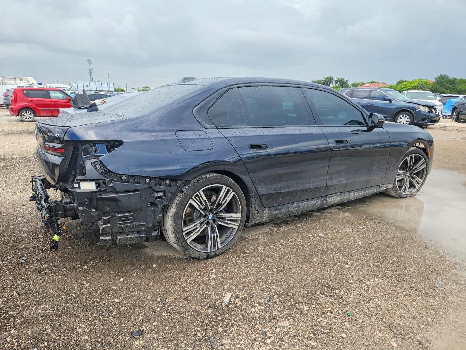 58315156 :رقم المزاد ، WBY53EJ05SCV16931 vin ، 2025 Bmw I7 مزاد بيع