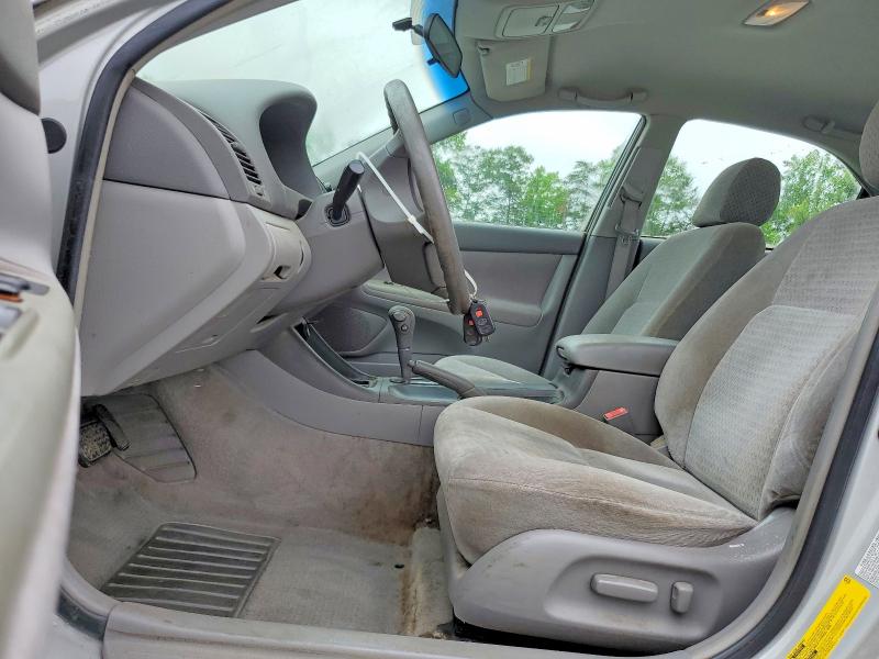 56506626 :رقم المزاد ، 4T1BE30K82U063349 vin ، 2002 Toyota Camry مزاد بيع