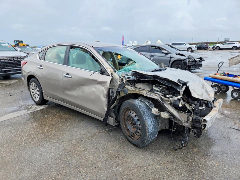 2013 Nissan Altima მანქანა იყიდება აუქციონზე, vin: 1N4AL3AP6DN580250, აუქციონის ნომერი: 57700106
