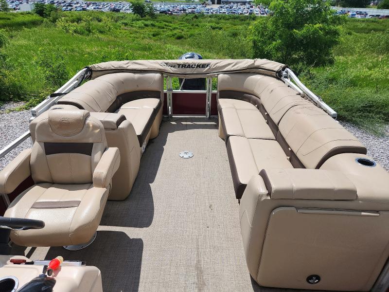 Продаж на аукціоні авто 2018 Sun Tracker Partyhut, vin: BUJ2802D818, номер лоту: 58202856
