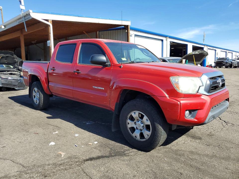 Продаж на аукціоні авто 2015 Toyota Tacoma, vin: 3TMLU4EN2FM202664, номер лоту: 57248546
