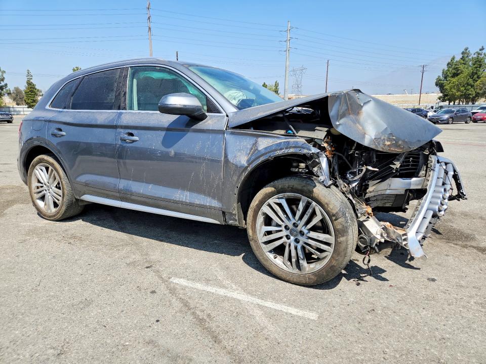 Продаж на аукціоні авто 2018 Audi Q5, vin: WA1CNAFY5J2018043, номер лоту: 58983676