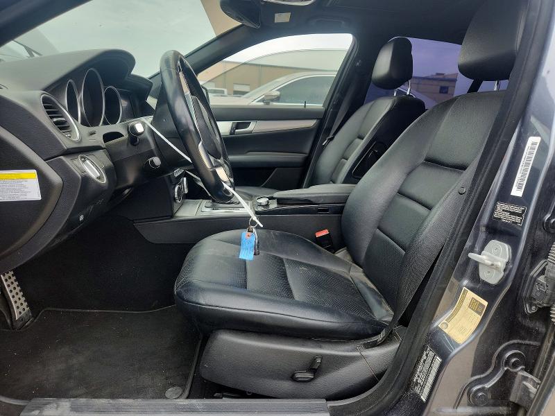 Продажа на аукционе авто 2013 Mercedes-benz C, vin: WDDGF4HB9DR264996, номер лота: 58379976