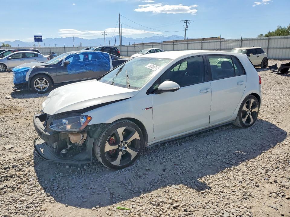 58240696 :رقم المزاد ، 3VW4T7AU8HM060715 vin ، 2017 Volkswagen Gti مزاد بيع