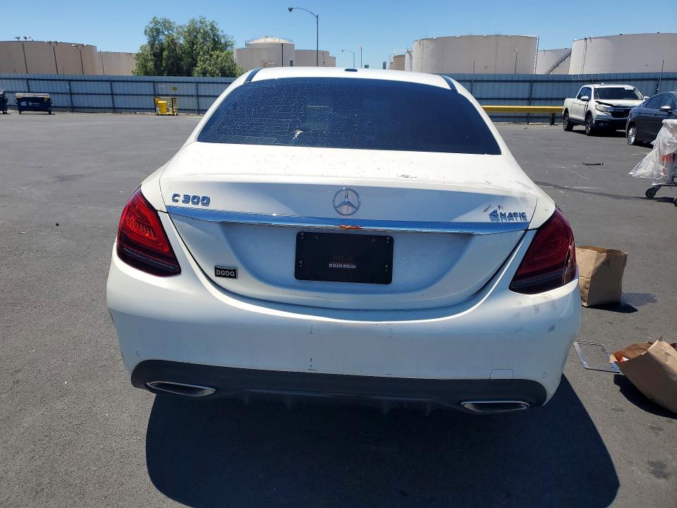 58722936 :رقم المزاد ، 55SWF8EB5LU314104 vin ، 2020 Mercedes-benz C مزاد بيع