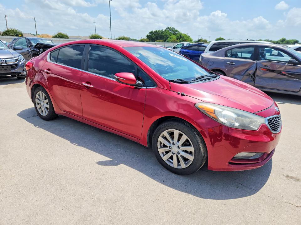 2015 Kia Forte მანქანა იყიდება აუქციონზე, vin: KNAFX4A85F5369382, აუქციონის ნომერი: 56653586