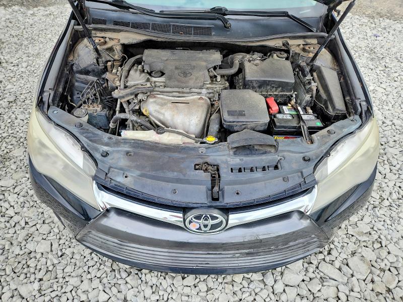 57904126 :رقم المزاد ، 4T4BF1FK8FR486968 vin ، 2015 Toyota Camry مزاد بيع