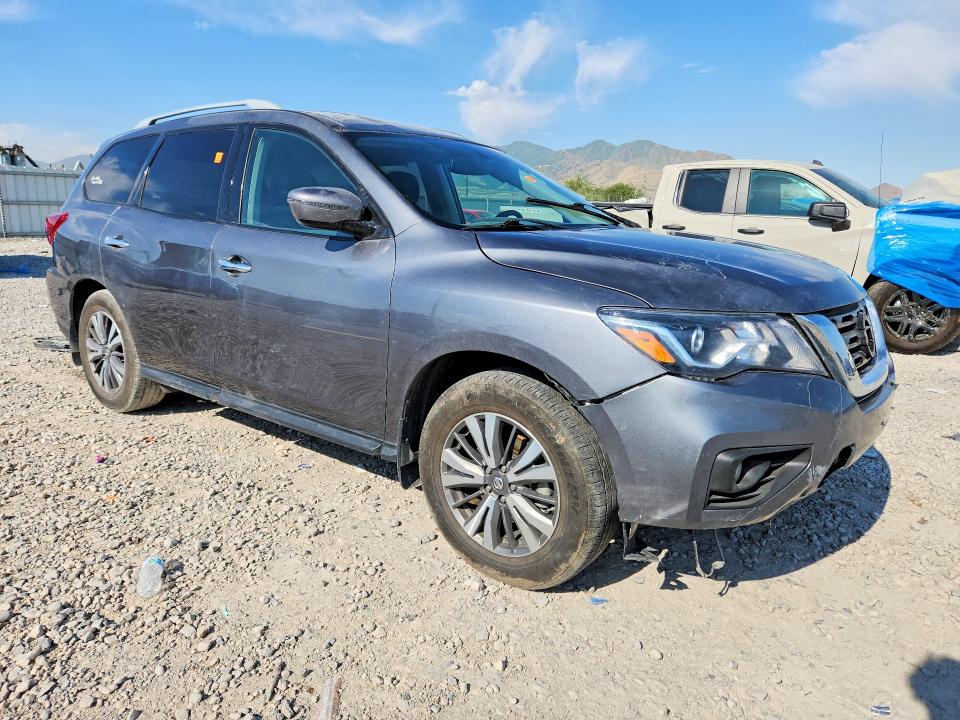 57768086 :رقم المزاد ، 5N1DR2MN7HC675567 vin ، 2017 Nissan Pathfinder مزاد بيع