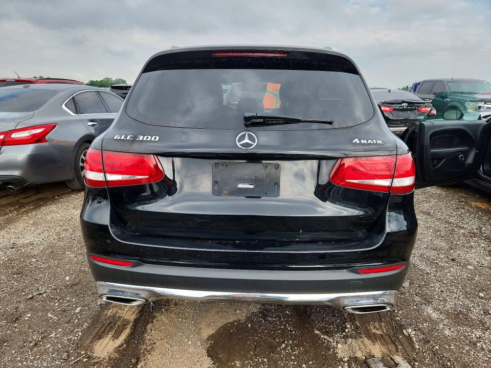 58709896 :رقم المزاد ، WDC0G4KB2GF099164 vin ، 2016 Mercedes-benz Glc مزاد بيع