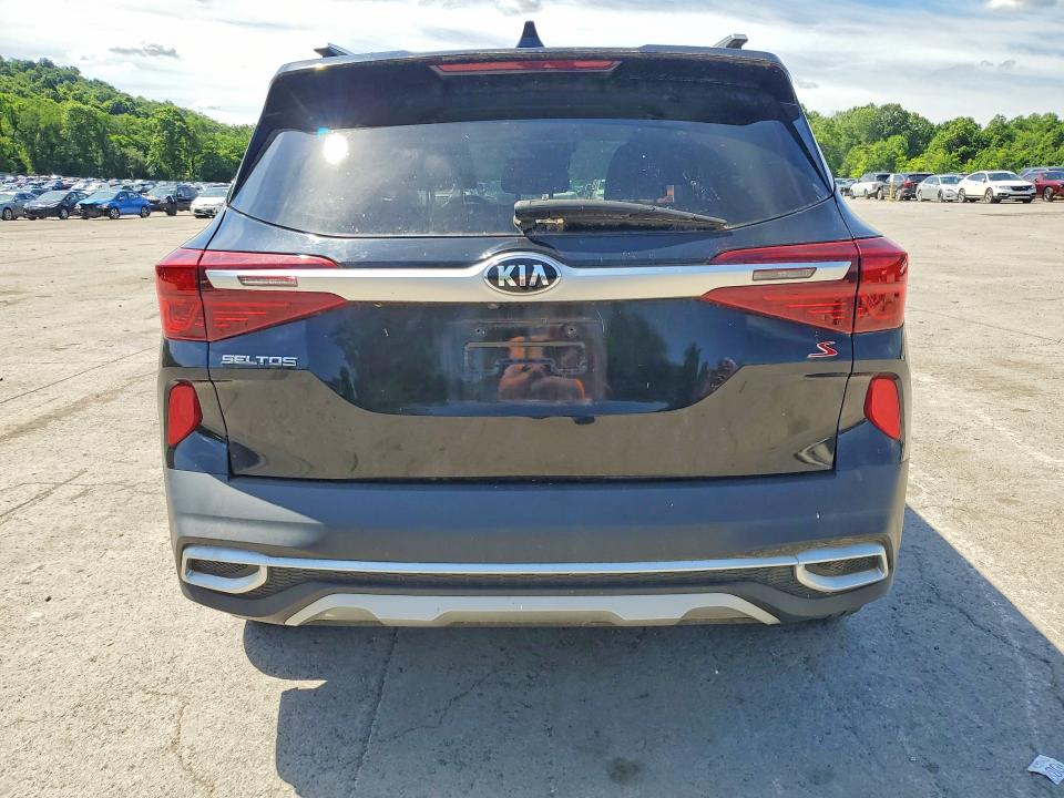 57620446 :رقم المزاد ، KNDEUCAA1M7140977 vin ، 2021 Kia Seltos مزاد بيع