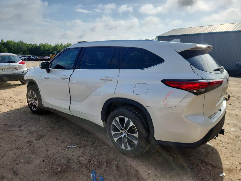 57850796 :رقم المزاد ، 5TDGARAH2MS006776 vin ، 2021 Toyota Highlander مزاد بيع