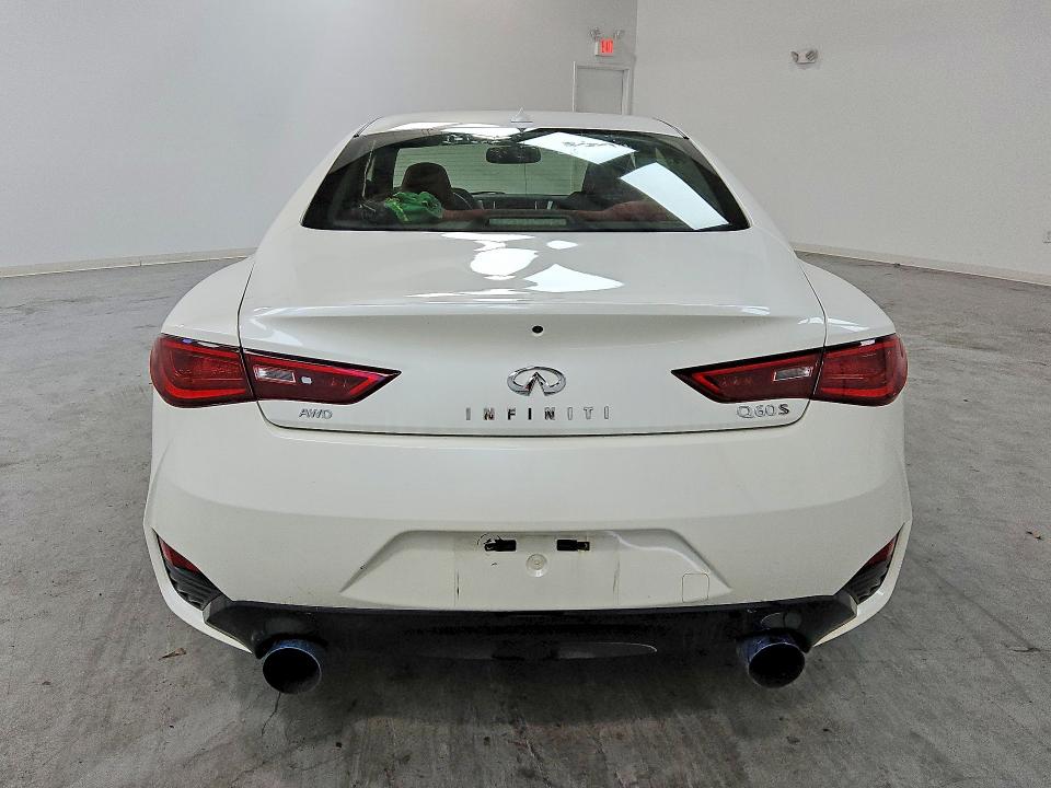 55913956 :رقم المزاد ، JN1FV7ELXJM631455 vin ، 2018 Infiniti Q60 مزاد بيع